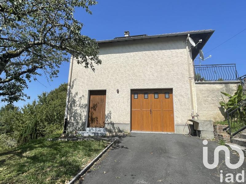 Maison - 95 m² - 5 pièces