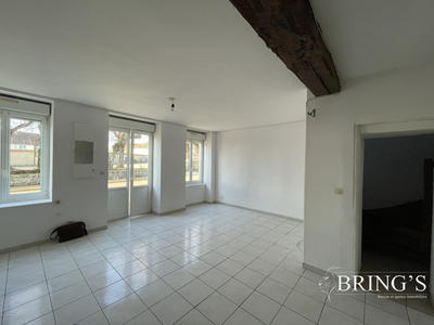 Maison - 80 m² - 3 pièces