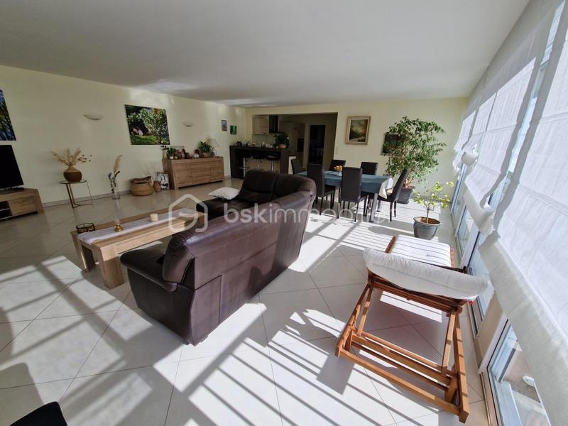 Maison de village - 240 m² - 9 pièces