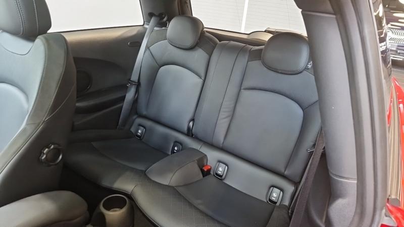 Mini 3 portes Hatch F56 Lci Cooper 136 Ch Bva7 Edition Greenwich