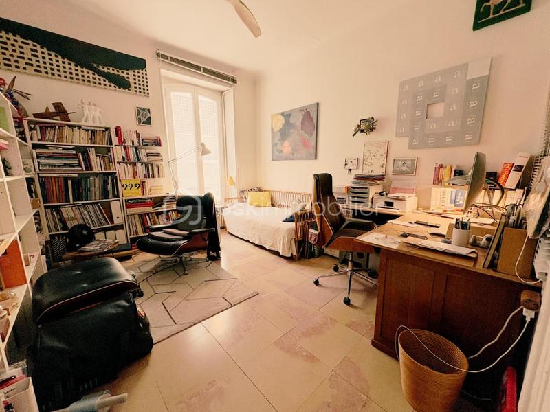 Loft - 98 m² - 4 pièces