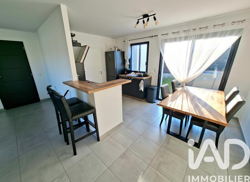 Maison - 83 m² - 4 pièces