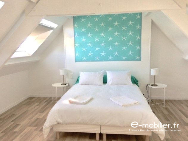 Maison - 183 m² - 8 pièces