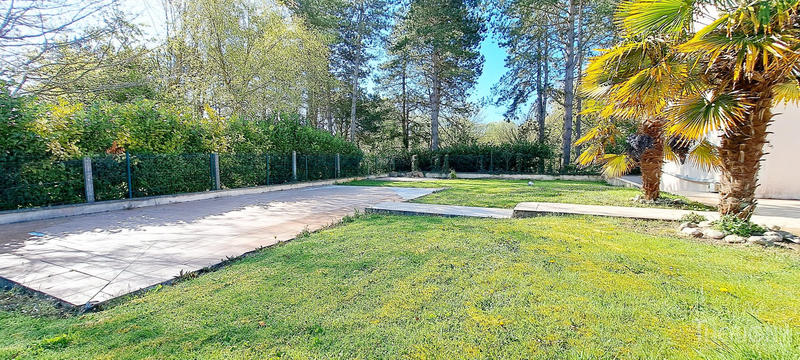 Maison - 88 m² - 4 pièces