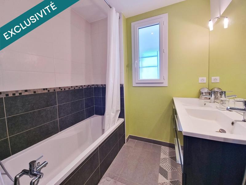 Appartement - 95 m² - 5 pièces