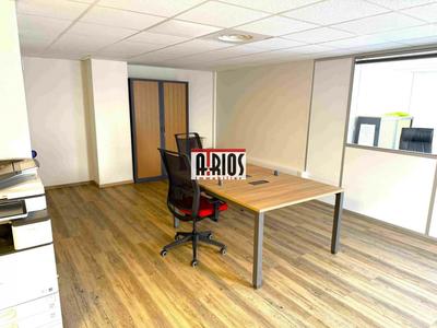 Bureau - 519 m²