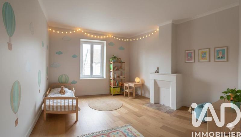 Maison de village - 94 m² - 5 pièces