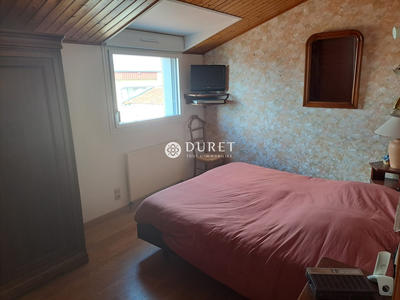 Maison traditionnelle - 203 m² - 6 pièces