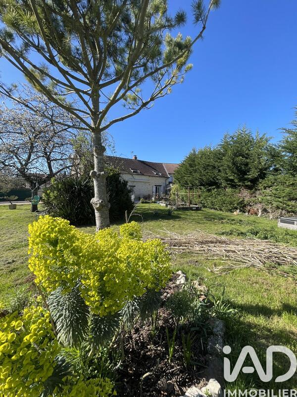 Maison - 170 m² - 8 pièces