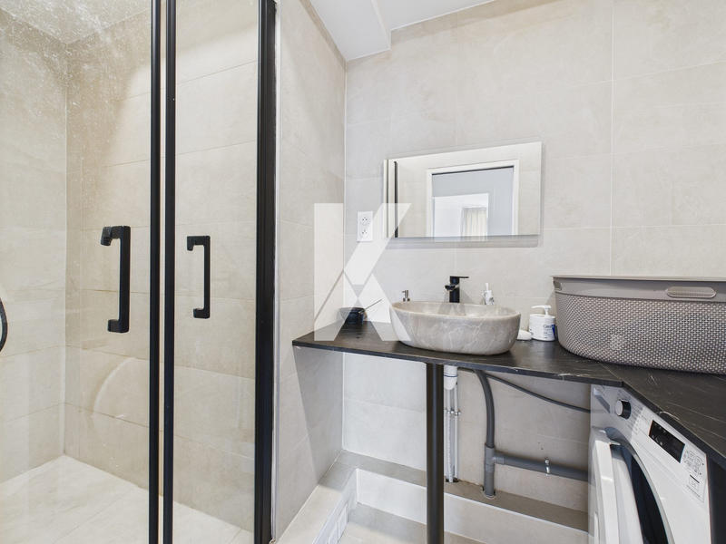 Appartement - 111 m² - 5 pièces