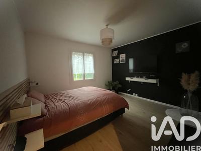 Maison - 97 m² - 4 pièces