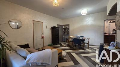 Appartement - 87 m² - 5 pièces