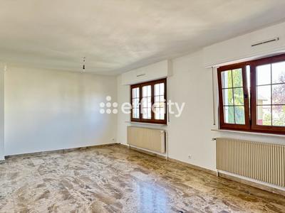 Maison - 195 m² - 5 pièces