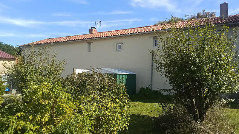 Maison - 96 m² - 3 pièces