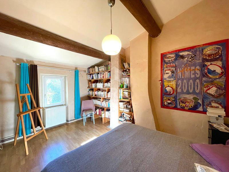 Maison - 213 m² - 8 pièces