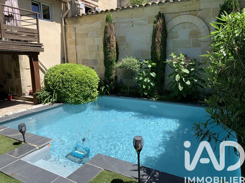 Maison de ville - 220 m² - 8 pièces