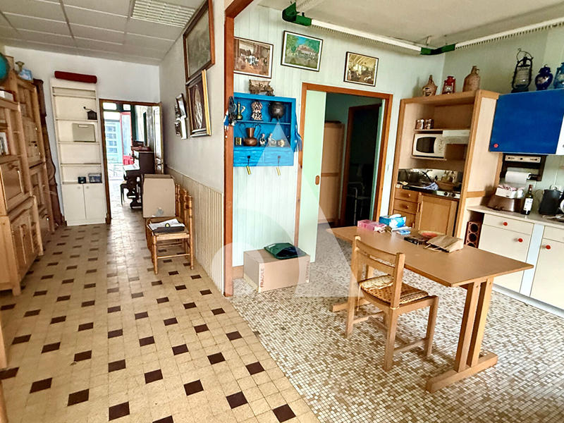 Immeuble - 200 m² - 5 pièces