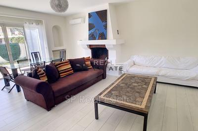 Maison - 107 m² - 4 pièces