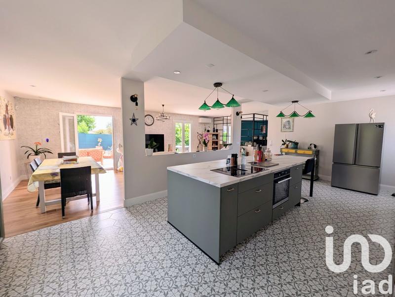 Maison - 166 m² - 7 pièces