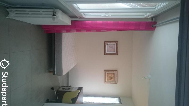 Chambre - 10 m² - 1 pièce