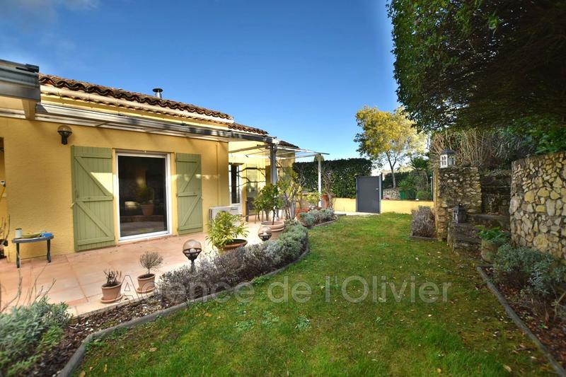 Maison - 177 m² - 5 pièces