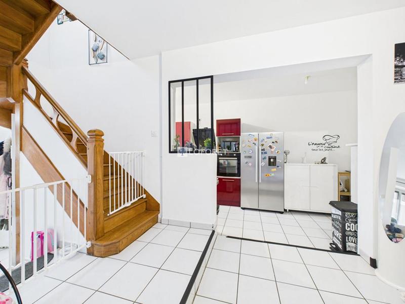 Maison - 85 m² - 4 pièces