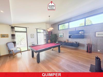 Propriété - 300 m² - 7 pièces