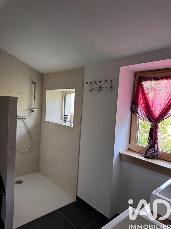 Maison - 125 m² - 6 pièces