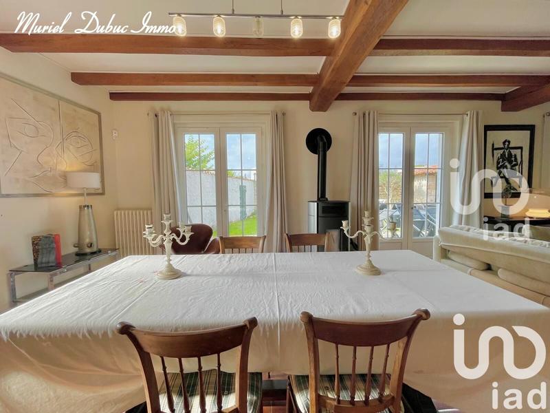 Maison - 245 m² - 12 pièces