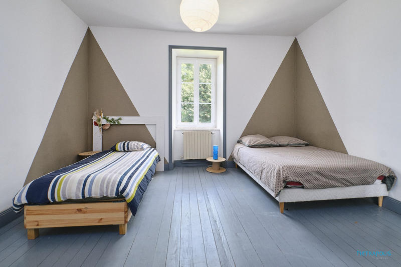 Maison ancienne - 300 m² - 13 pièces