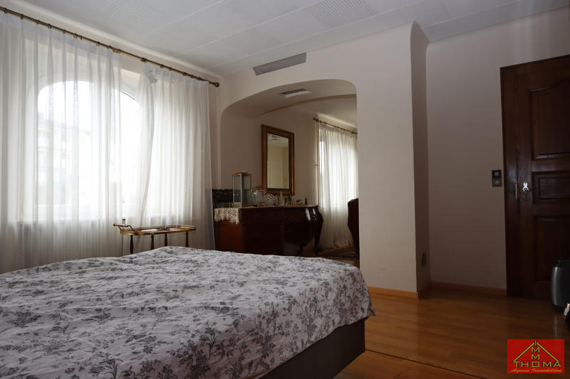 Maison - 181 m² - 5 pièces