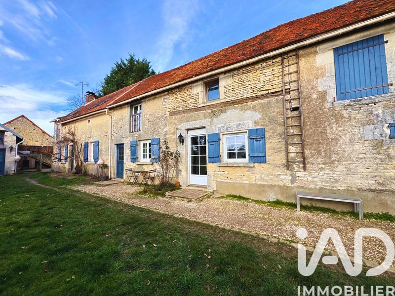 Maison - 177 m² - 7 pièces