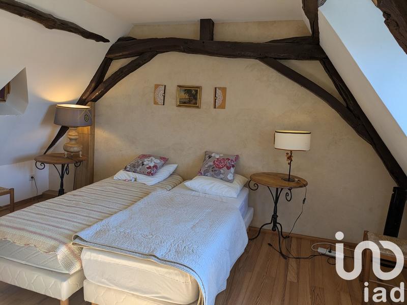 Maison - 211 m² - 11 pièces