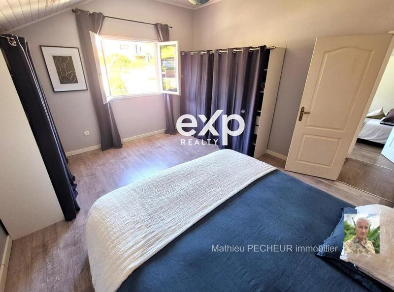 Maison - 269 m² - 10 pièces