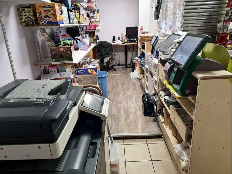 Fonds de commerce - Local commercial - 64 m²
