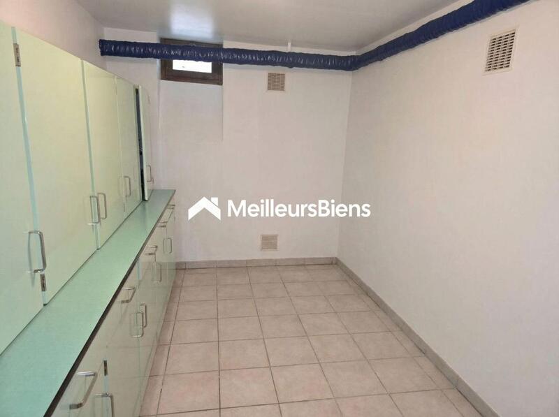 Propriété - 103 m² - 5 pièces