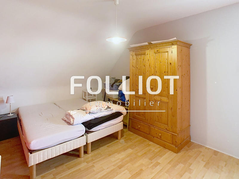 Maison - 266 m² - 12 pièces