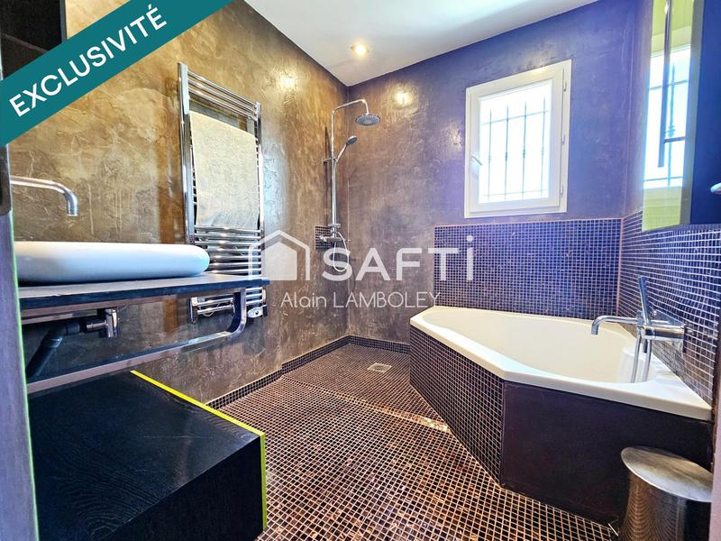 Maison - 128 m² - 6 pièces