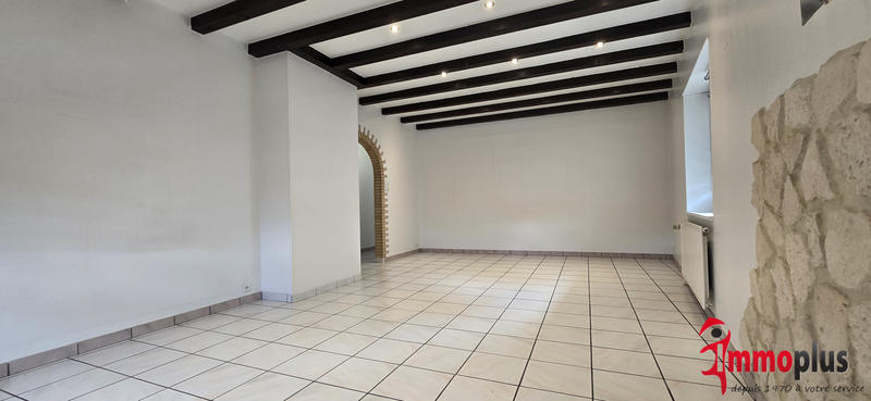 Appartement - 208 m² - 6 pièces