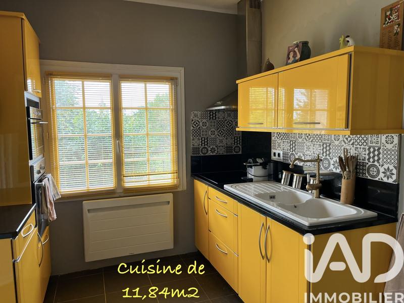Maison - 98 m² - 4 pièces