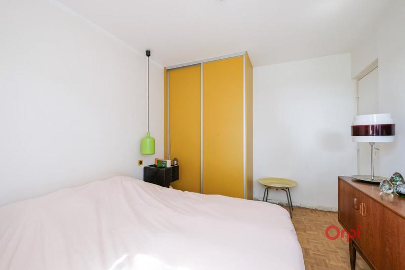 Appartement - 93 m² - 4 pièces