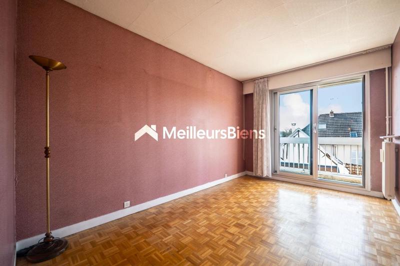 Appartement - 105 m² - 5 pièces