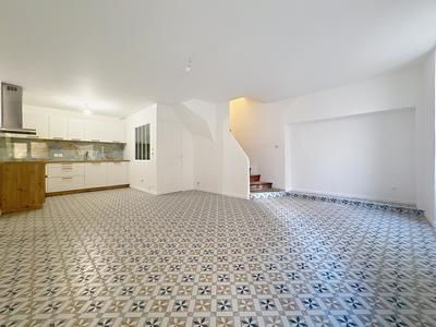 Maison - 84 m² - 4 pièces