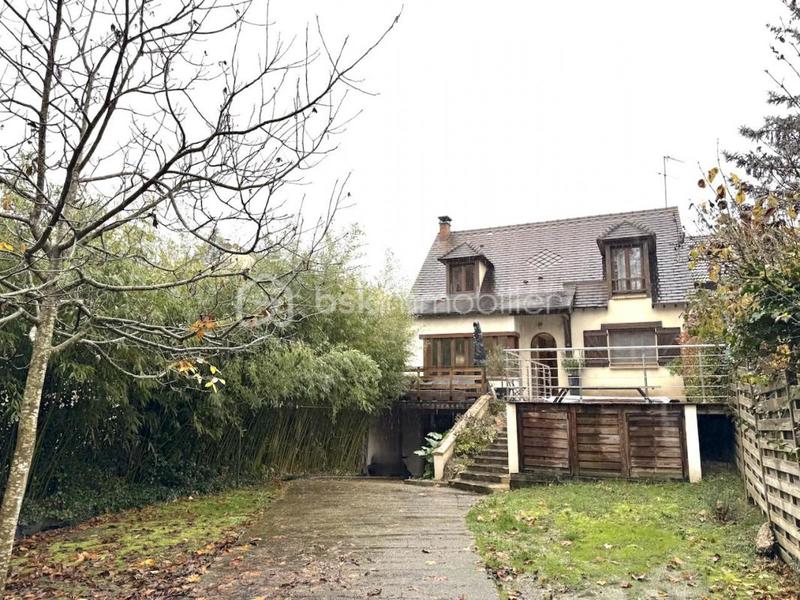 Pavillon - 120 m² - 6 pièces