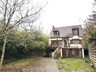 Pavillon - 120 m² - 6 pièces