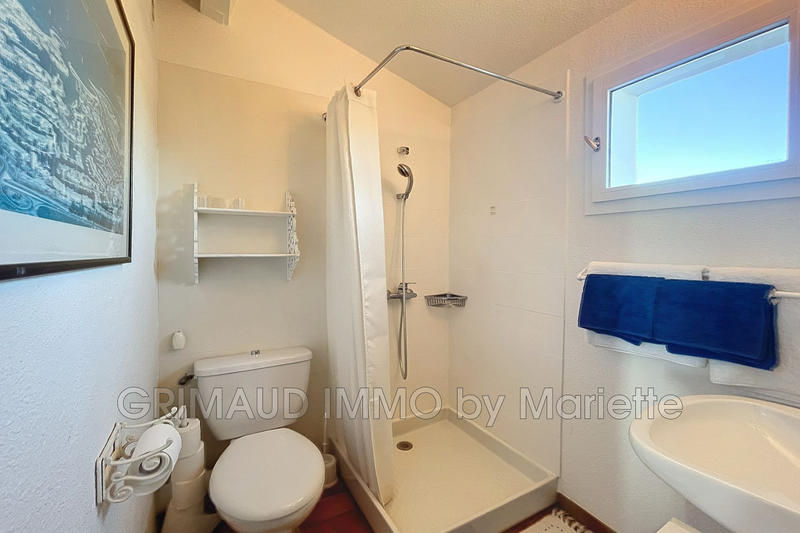 Maison - 77 m² - 5 pièces