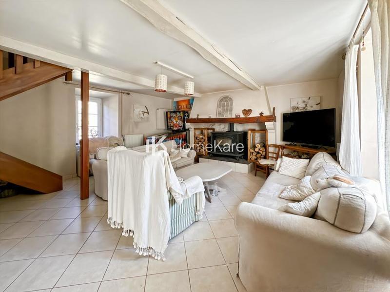 Maison - 300 m² - 9 pièces