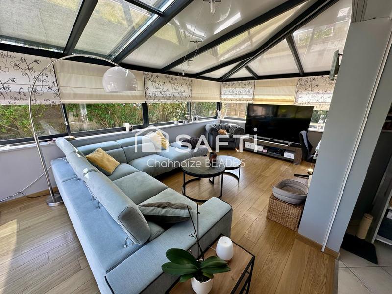 Maison - 121 m² - 5 pièces