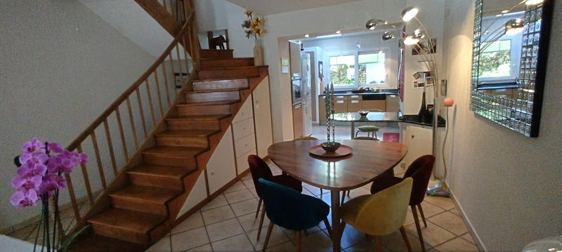 Maison - 112 m² - 4 pièces