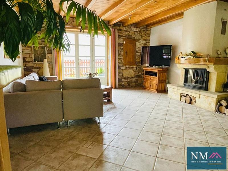 Maison - 165 m² - 8 pièces